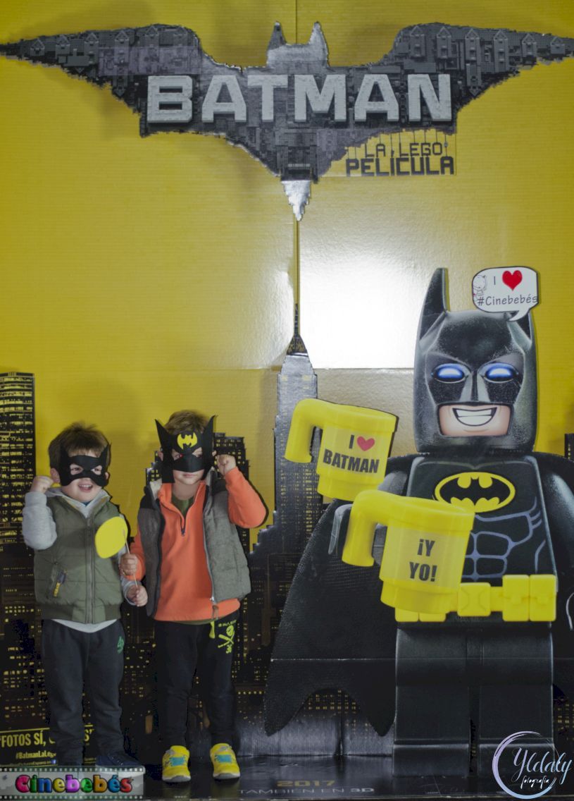 Photocall Cinebebés Lego Batman - Mallorca con niños